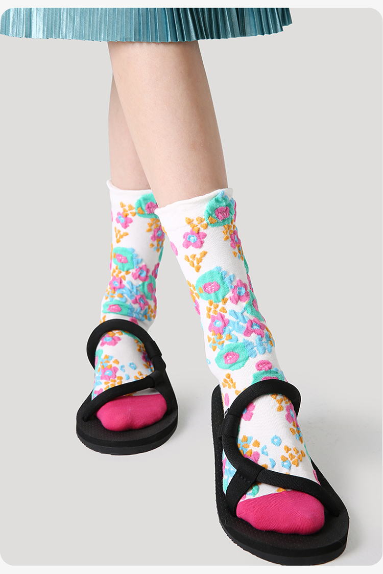 LL Socks Women Crew Socks Dew Flower Reflection Polka Dot Embossed Flower Socks 5 Pairs