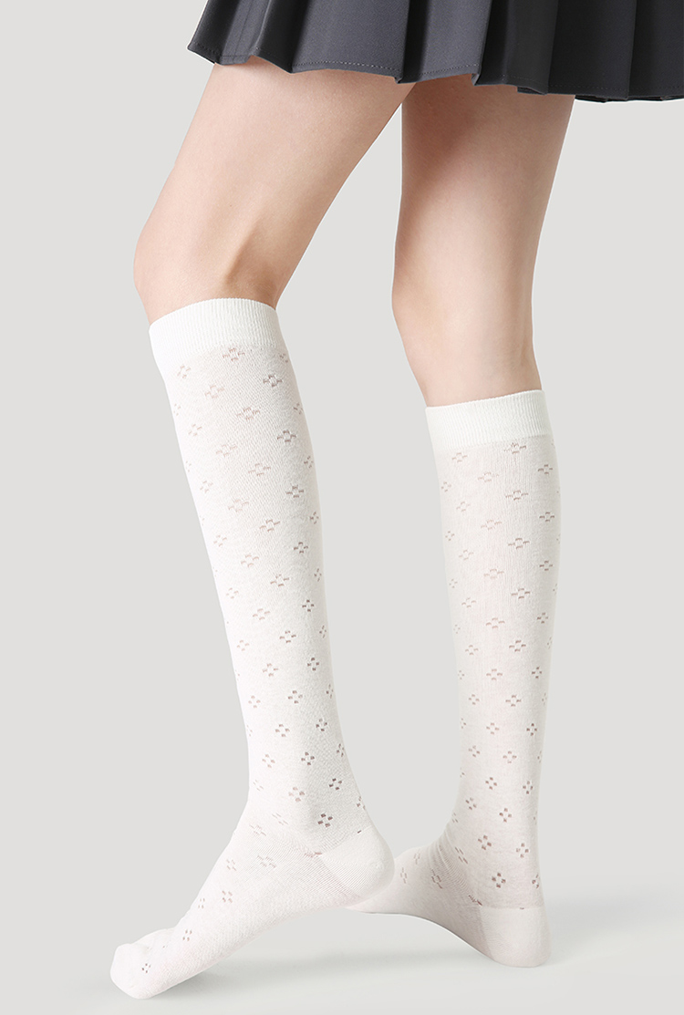 LL Socks Women White Knee High Socks Under the Cold Moonlight Skirt Matching Calf Socks 1 Pairs
