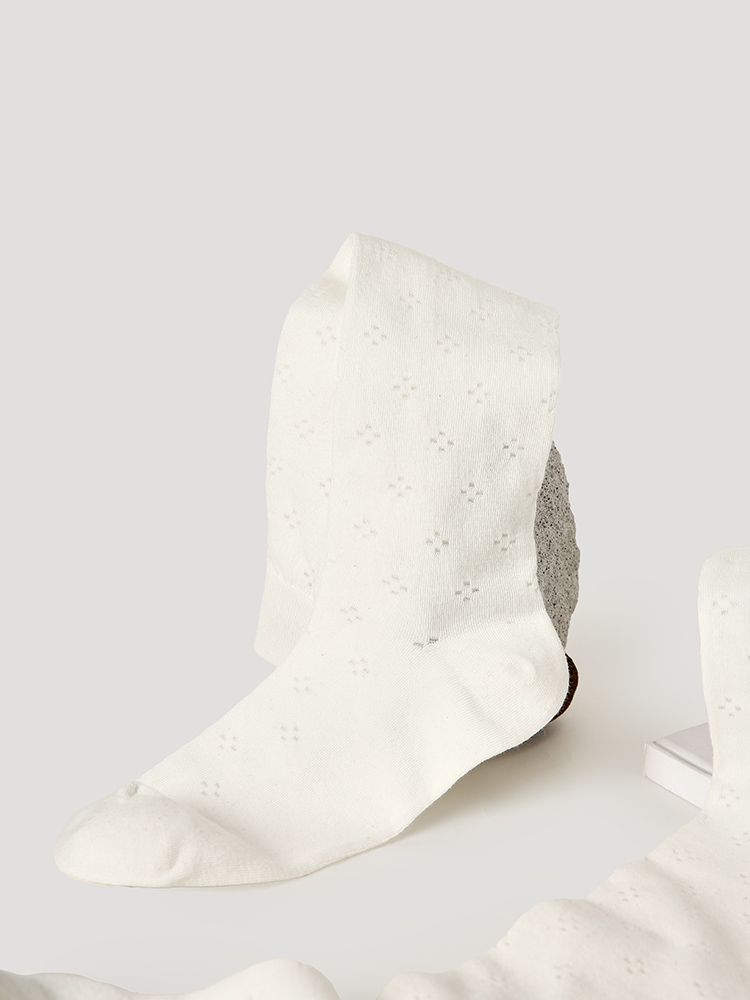 LL Socks Women White Knee High Socks Under the Cold Moonlight Skirt Matching Calf Socks 1 Pairs