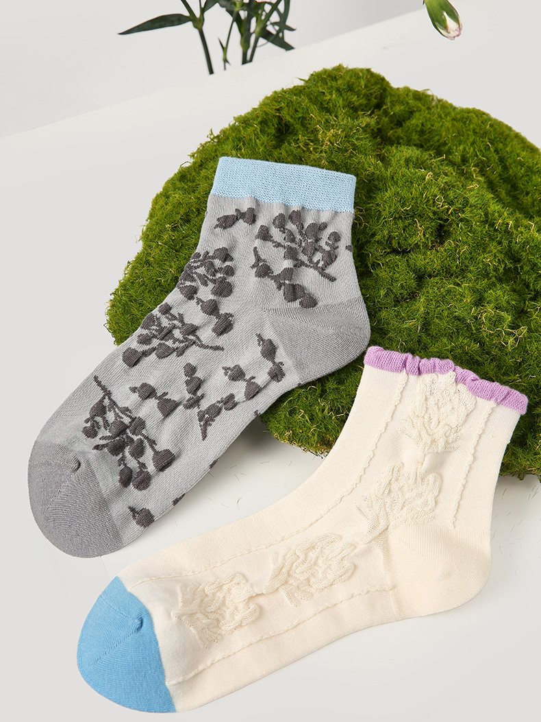 LL Socks Women Ankle Socks Moonlight in Full Cup Retro Embossed Flower Socks 5 Pairs