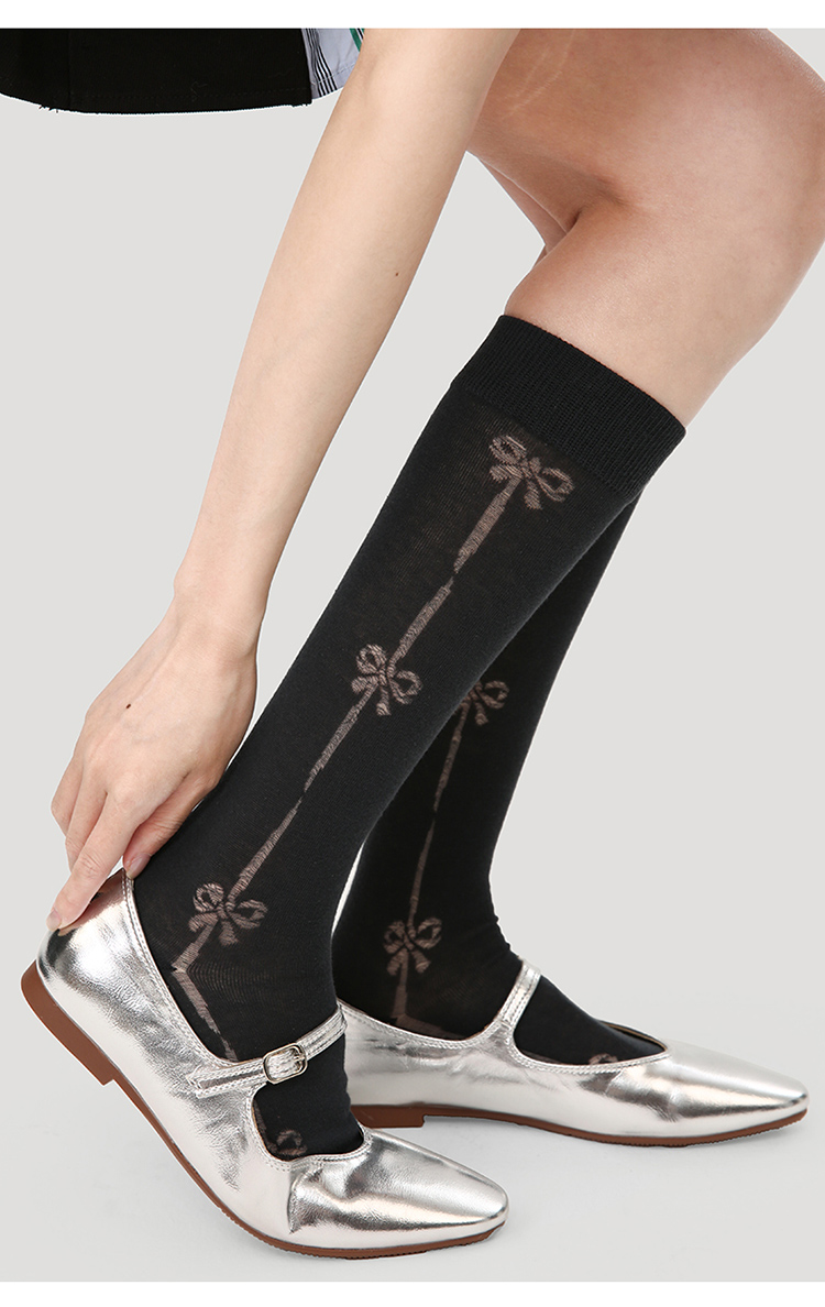 LL Socks Women Black Crew Socks Moonlight Etchings Bow Tie Unique Socks 1 Pairs