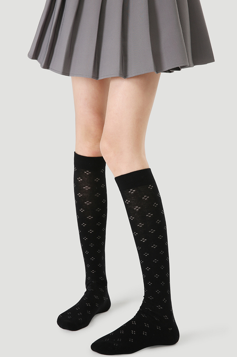 LL Socks Women Black Knee High Socks Twilight Beach Fashion Embroidered Socks 1 Pairs