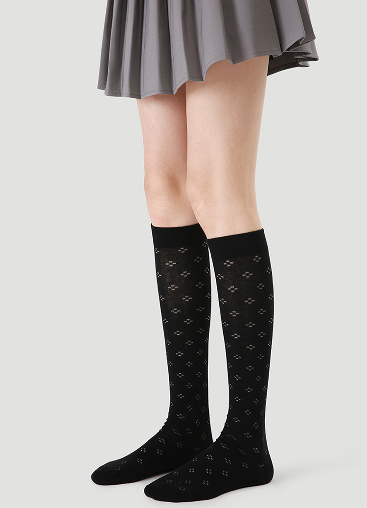 LL Socks Women Black Knee High Socks Twilight Beach Fashion Embroidered Socks 1 Pairs