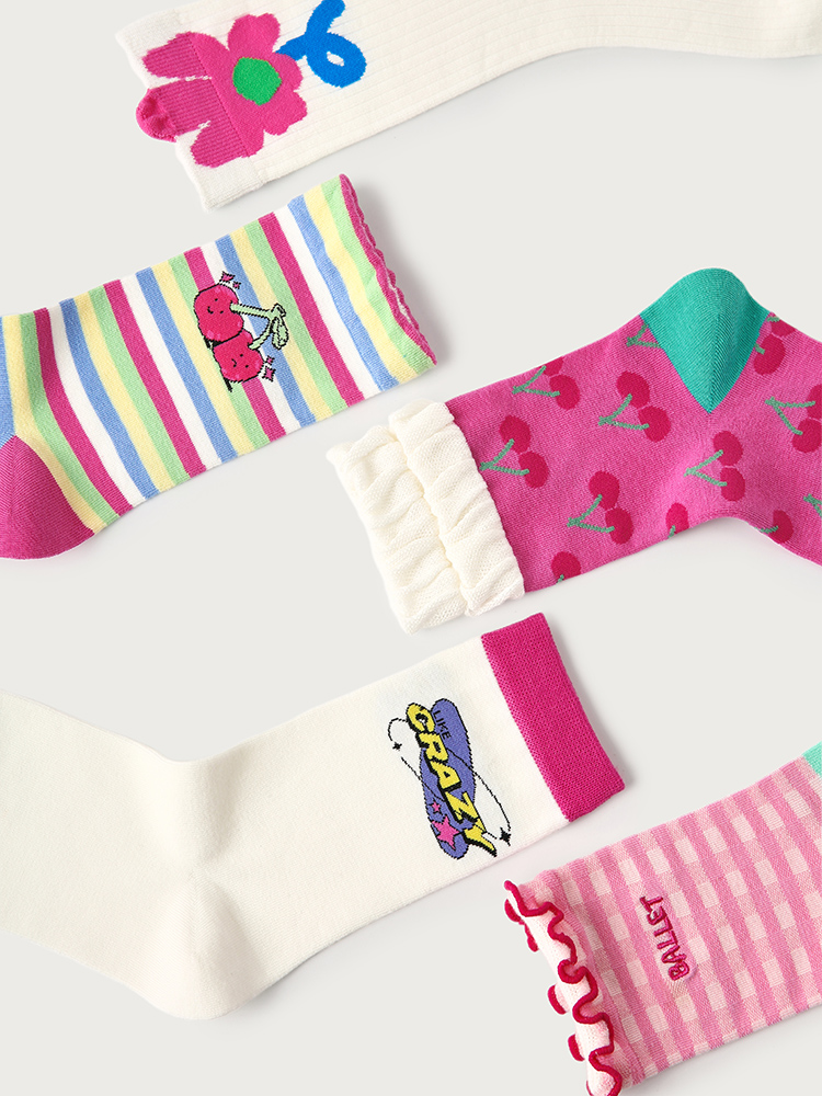 LL Socks Women Crew Socks Flower Among Small Fruits Floral Pattern Plaid Socks 5 Pairs