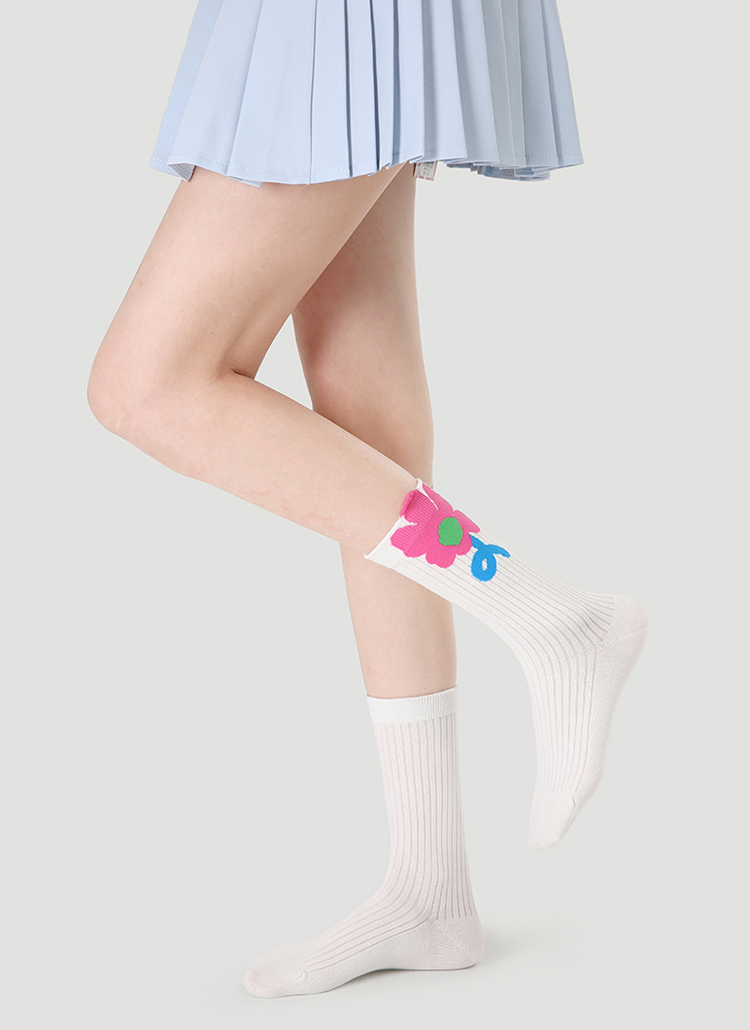 LL Socks Women Crew Socks Flower Among Small Fruits Floral Pattern Plaid Socks 5 Pairs