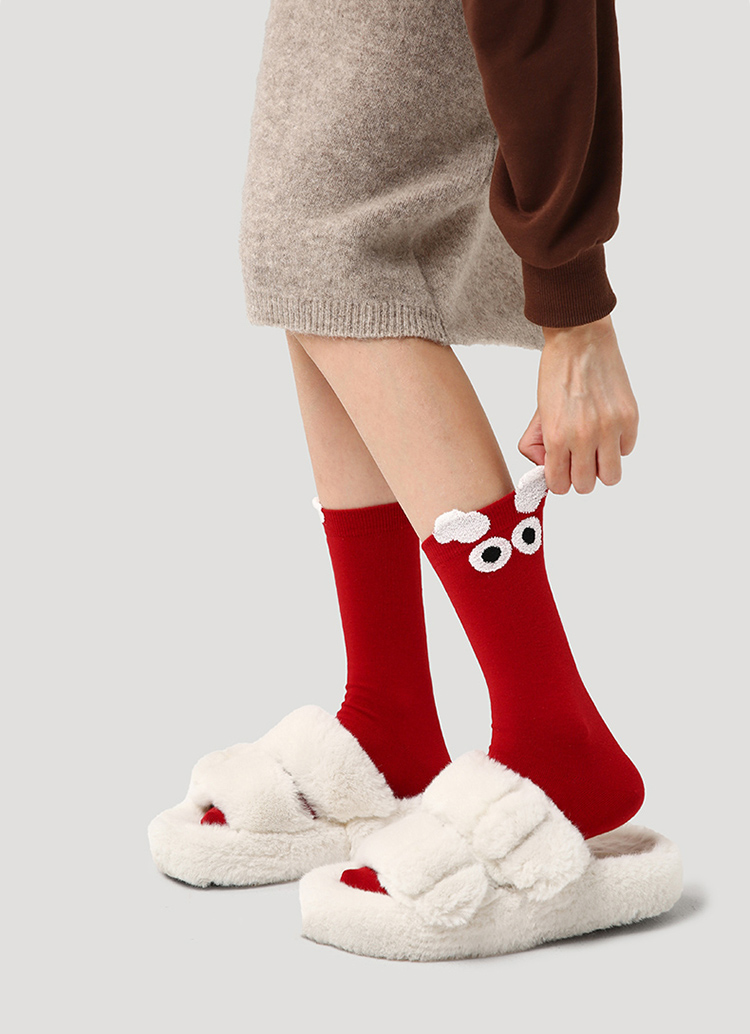 LL Socks Women Crew Socks Happy Dragon Red Animal Socks 5 Pairs