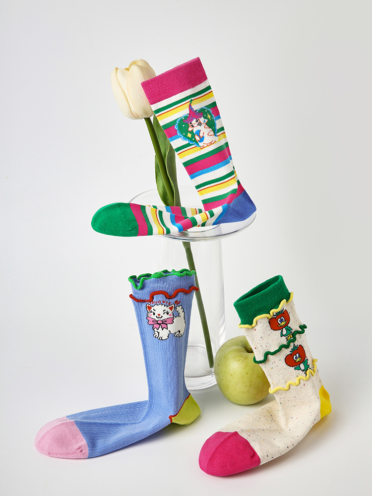 LL Socks Women Crew Socks Happy Notes Cute Cartoon Stripes Socks 5 Pairs