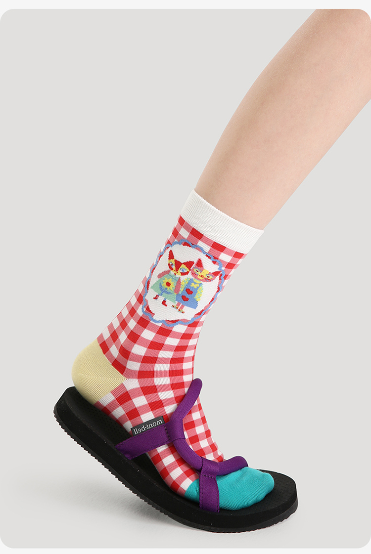 LL Socks Women Crew Socks Life Tunes Character Scene Plaid Socks 5 Pairs