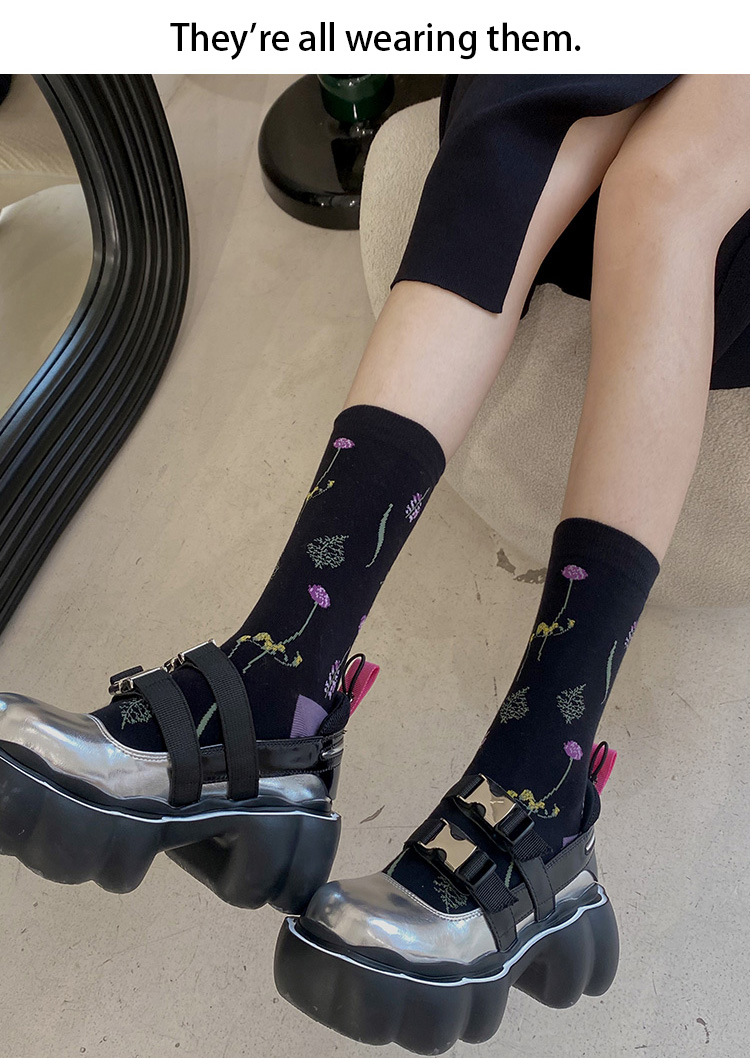 LL Socks Women Crew Socks Moon Shadow Embossed Flower Socks 3 Pairs