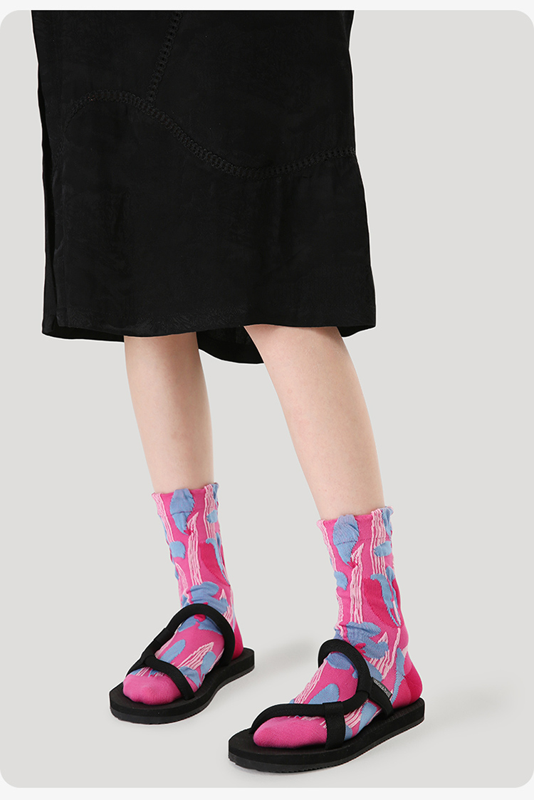 LL Socks Women Crew Socks Morino Gardens Fashion Embossed Flower Socks 5 Pairs