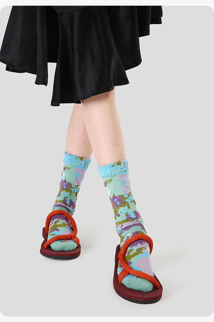 LL Socks Women Crew Socks Morino Gardens Fashion Embossed Flower Socks 5 Pairs