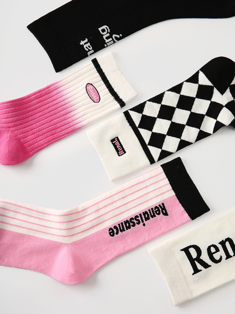 LL Socks Women Crew Socks Sweet Cool Charm Plaid Striped Letter Socks 5 Pairs