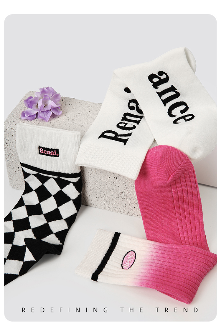 LL Socks Women Crew Socks Sweet Cool Charm Plaid Striped Letter Socks 5 Pairs