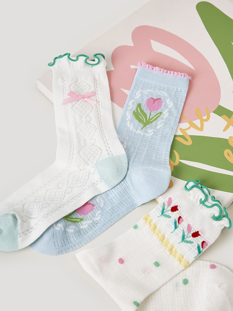 LL Socks Women Crew Socks Sweet Peach Well Printed Floral Pattern Hollow Socks 5 Pairs