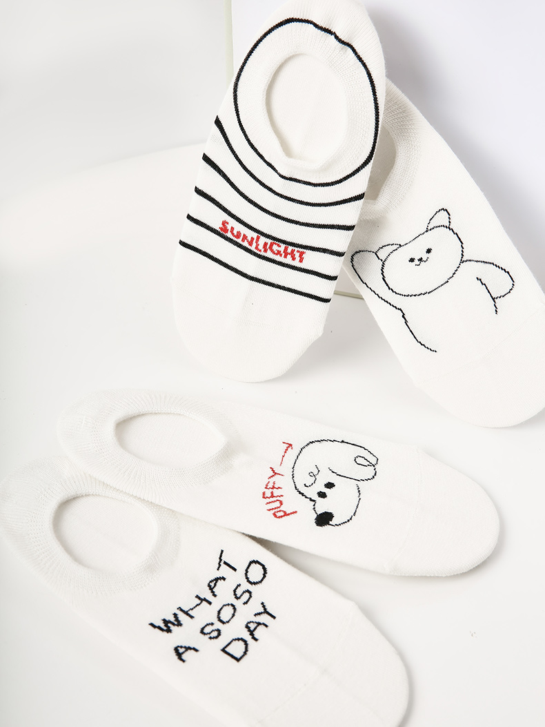 LL Socks Women Low Rise Socks Black and White Playground Letter Stripes Animal Socks 5 Pairs