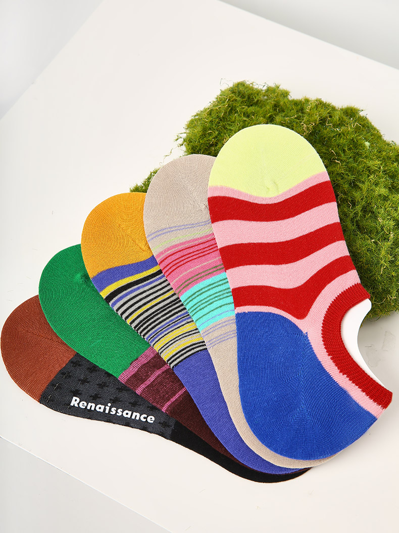 LL Socks Women Low Rise Socks Enjoying Morning Tea Alone Fashion Stripes Letter Socks 5 Pairs