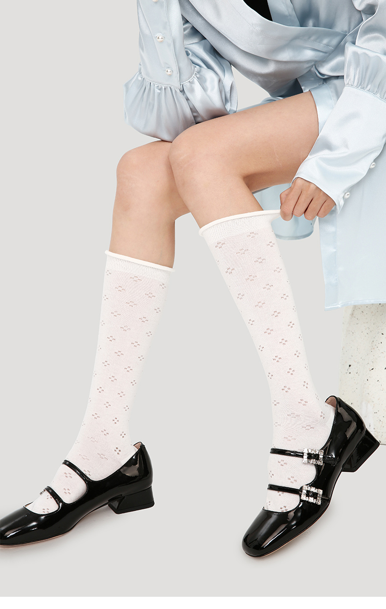 LL Socks Women White Crew Socks Intoxicated by the Sun Dots Solid Color Socks 1 Pairs