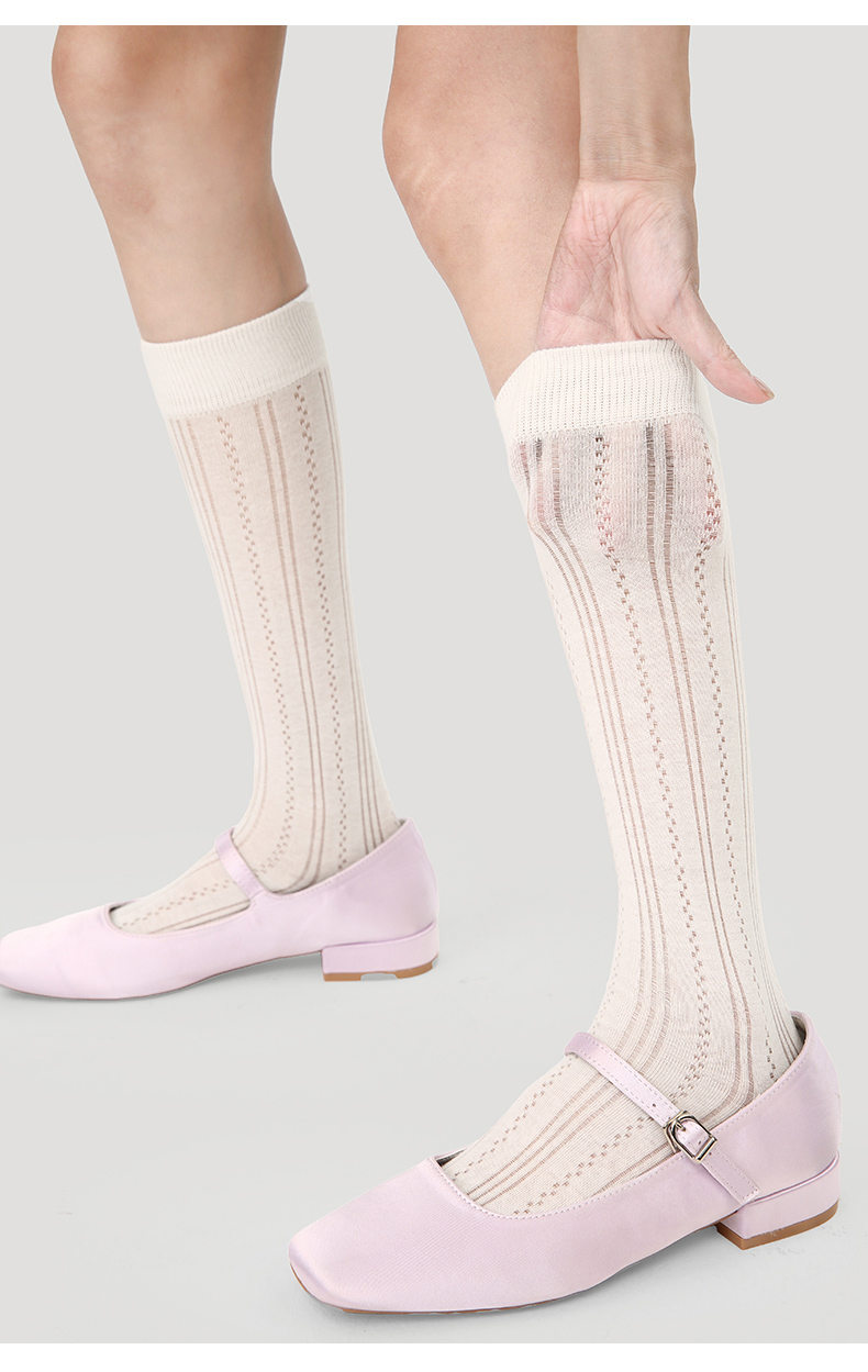 LL Socks Women White Crew Socks Pure as the Moon Best girlfriend Solid Color Socks 1 Pairs