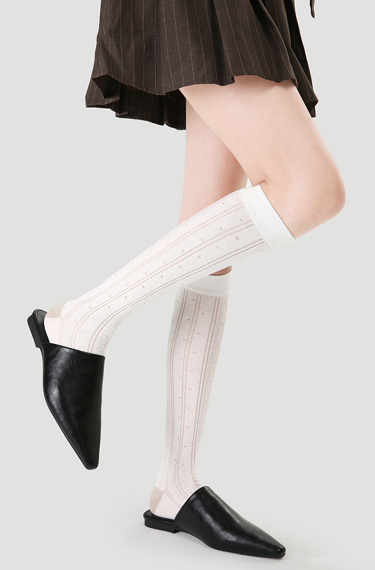 LL Socks Women White Knee High Socks Autumn Twilight Solid Color Dots Socks 1 Pairs