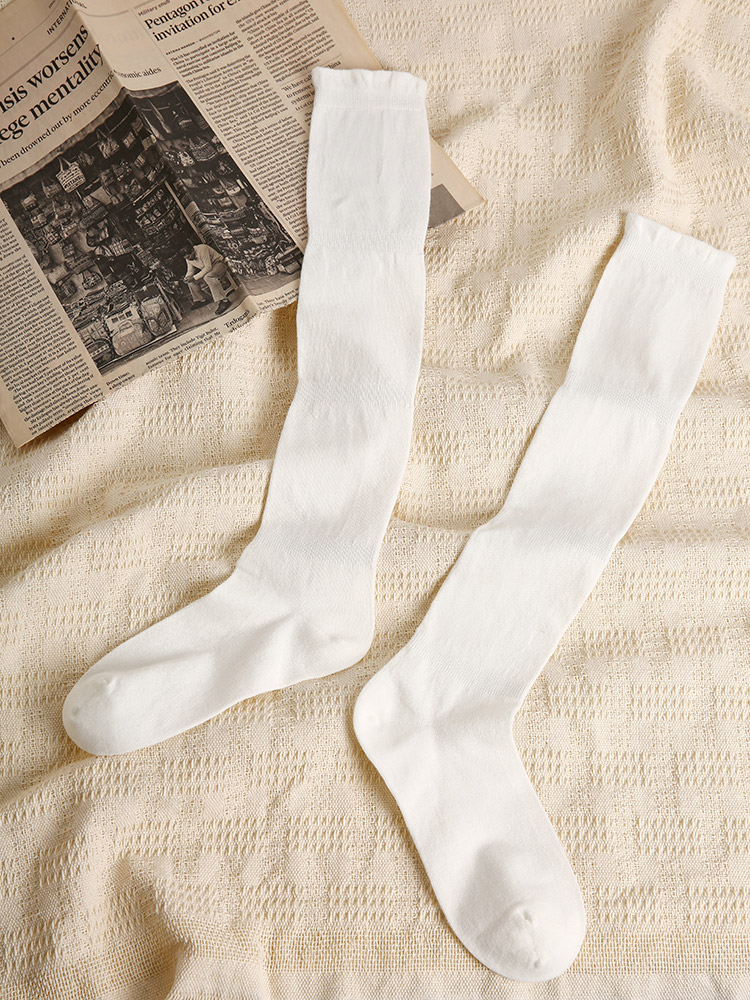 LL Socks Women White Knee High Socks White Tea Folds White Knee High Socks 1 Pairs