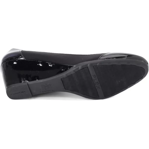 LifeStride Women's Juliana Stretch Wedge Pump