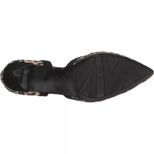 LifeStride Women's Saldana Pump