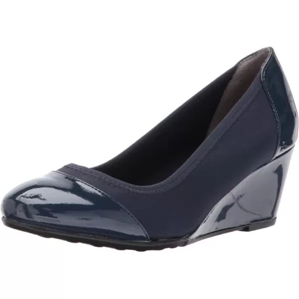 LifeStride Women's Juliana Stretch Wedge Pump