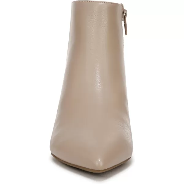 LifeStride Women's Trendy Ankle Boot