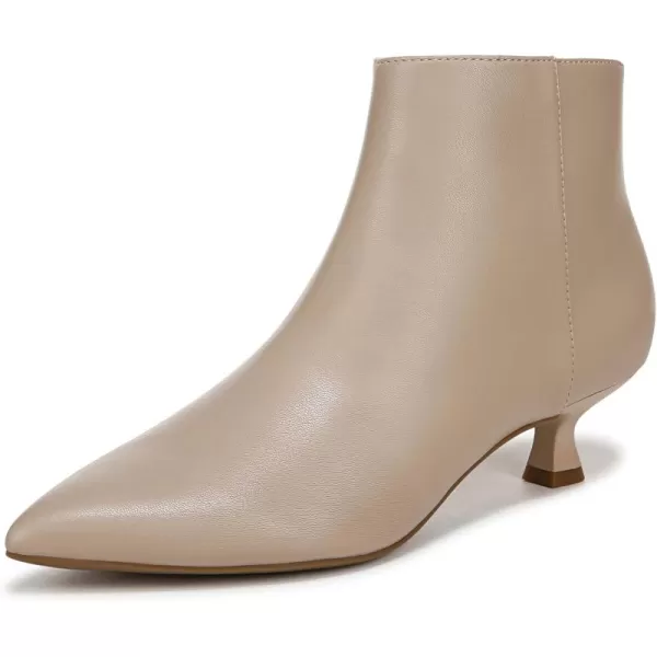 LifeStride Women's Trendy Ankle Boot