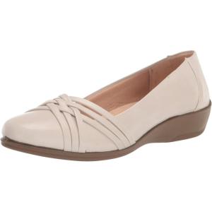 imageLifestride Womens Incredible Ballet FlatBone