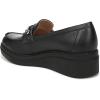 imageLifeStride Womens Dolce LoaferBlack Patent