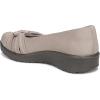 imageLifeStride Womens Glamour Ballet FlatSimply Taupe