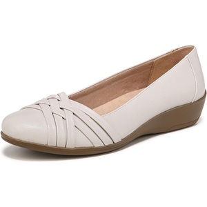 image:imageLifeStride Womens Incredible FlatVanilla