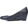 image:imageLifeStride Womens Dreams PumpClassic Navy