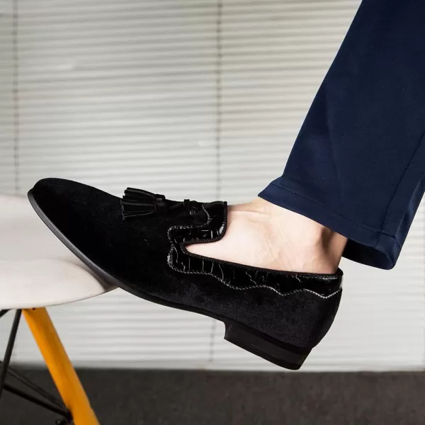 Mens Vintage Velvet Embroidery Noble Loafer Shoes Slipon Loafer Smoking Slipper Tassel LoaferBlack05