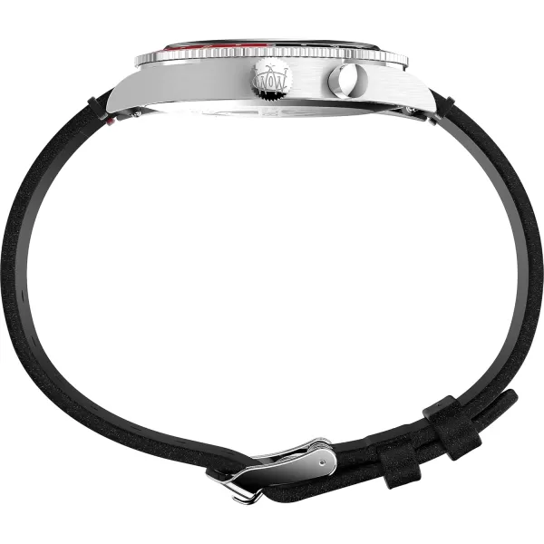 Timex Mens Waterbury Traditional 39mm WatchBlackBlackStainless SteelRed