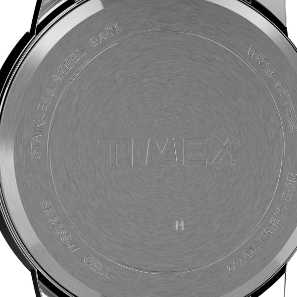 Timex Mens Easy Reader WatchSilverToneSilverToneBlue35mm