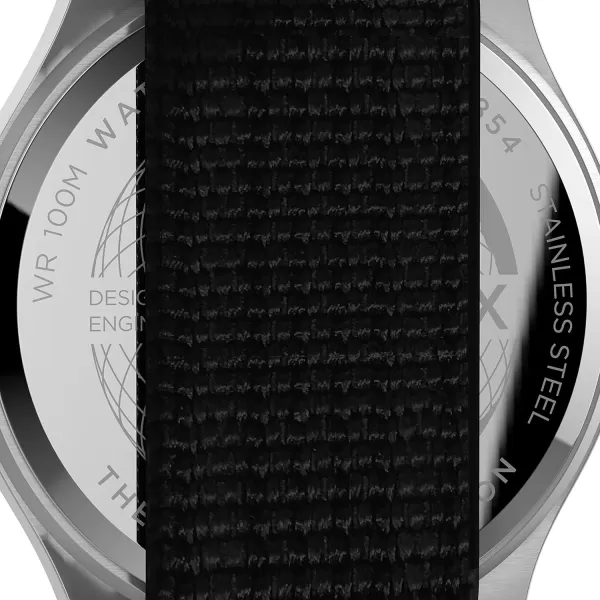 Timex Mens Navi XL 41mm Analog Quartz Stainless Steel 20 Casual WatchBlackSilver