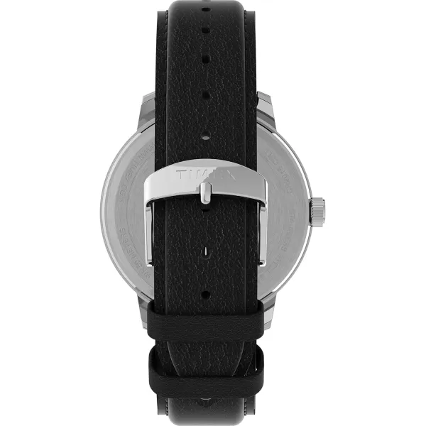 Timex Mens Easy Reader WatchBlackSilverToneWhite43mm