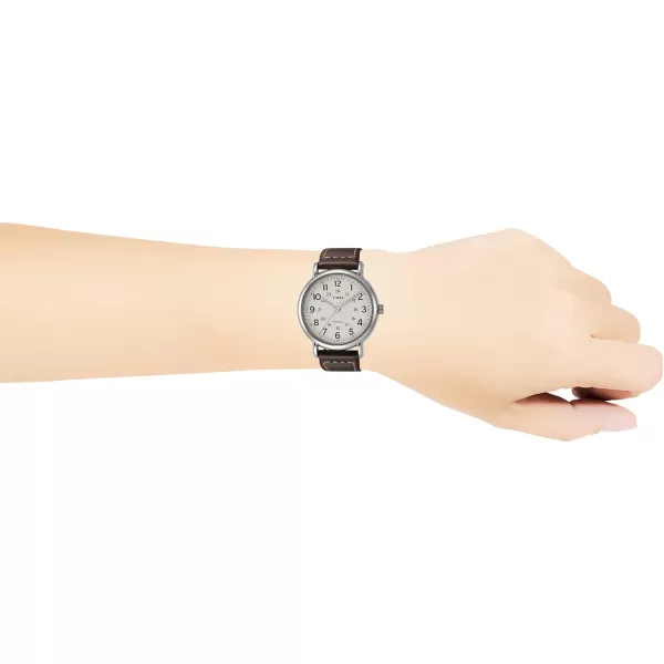 Timex Weekender 40mm WatchBrownCream