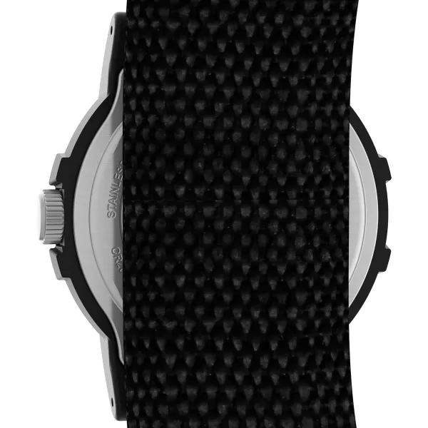 Timex Mens Expedition Camper NylonLeather Strap WatchBlackWhiteBlackPeanuts