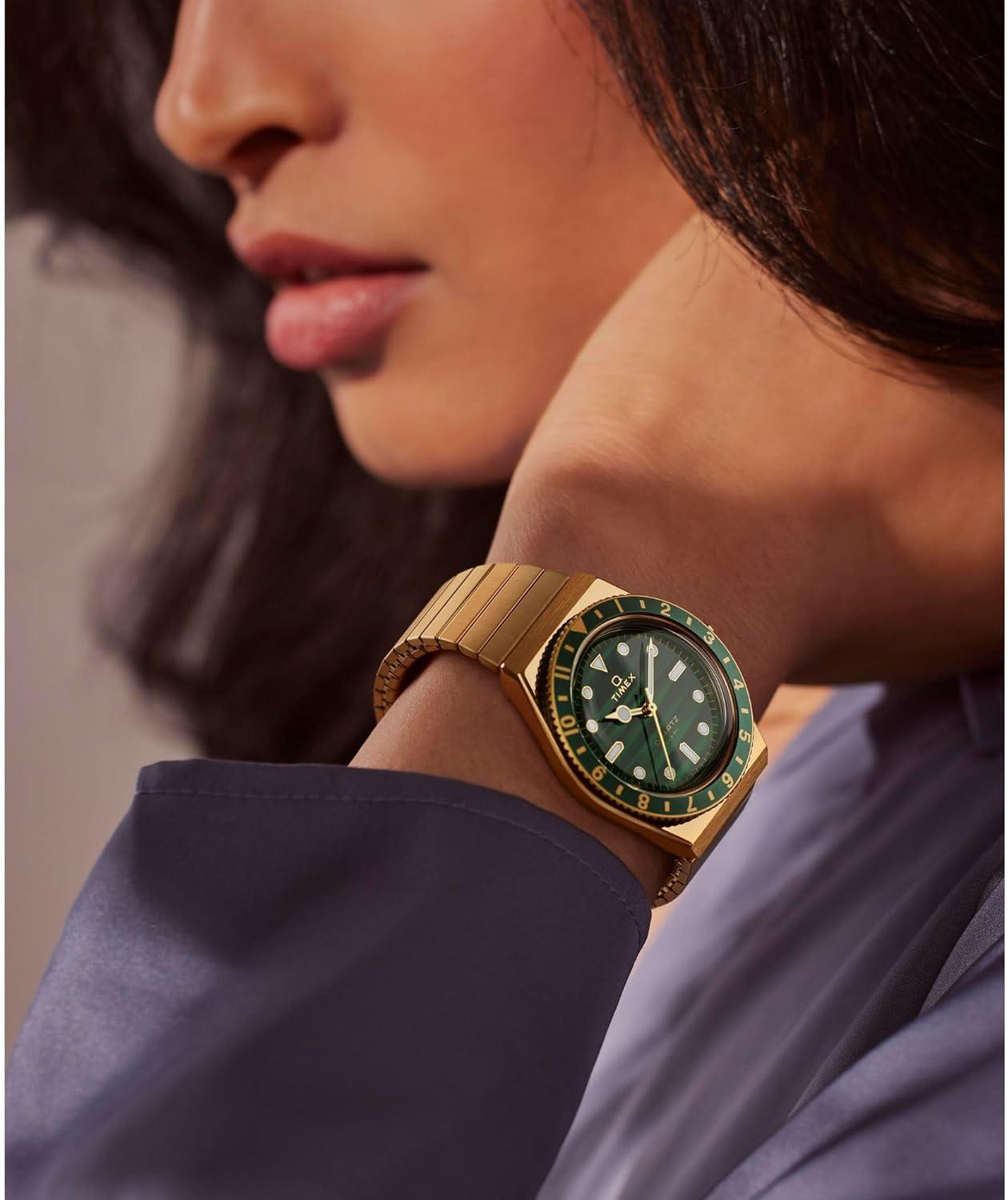 imageTimex Womens Q 36mm WatchGoldToneGoldToneGreen