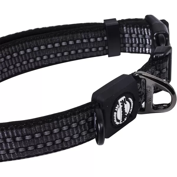 Franklin Sports Nylon Dog Collar  Reflective  Franklin Pet Supply Co  Comfort Fit  Neoprene  Adjustable  Small  RedBlack