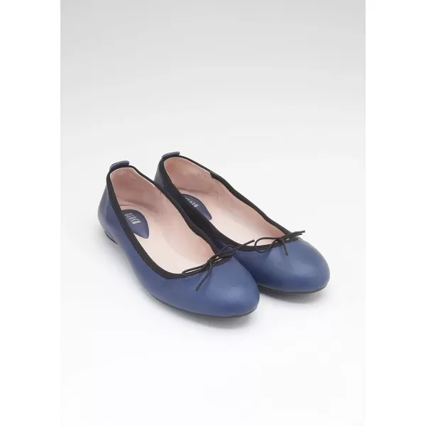 imageBloch Womens Nashira Ballet FlatNavy Leather