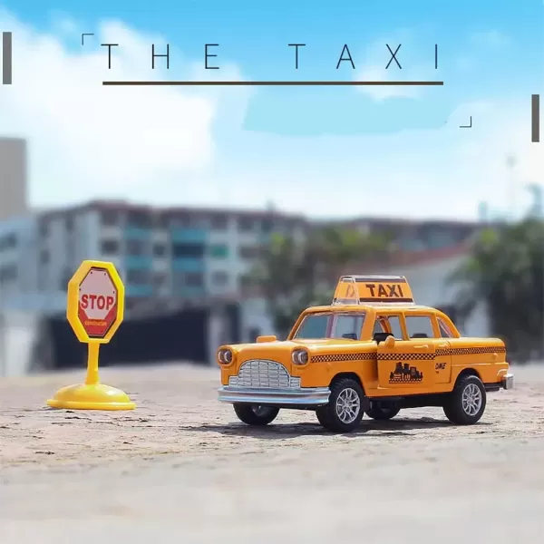 imageDiecast Yellow NYC Classic Checkered Taxi Cab 45quot Pullback Toy Car with Flashing Lights and Sounds