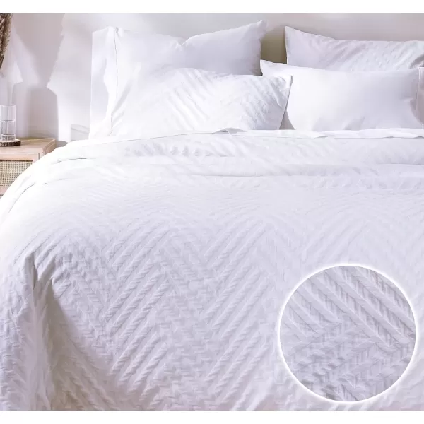 imageCalifornia Design Den Bulk Pack of 8 Queen Duvet Cover Sets  400 Thread Count 100 Cotton Sateen Case Includes 8 Duvet Covers and 16 Pillow Shams White07 White Geo Matelass