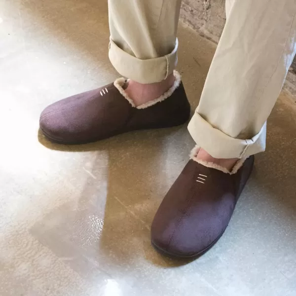 imageisotoner Mens Recycled Microsuede Nigel Eco Slippers with Advanced Memory Foam and Berber LiningBlack