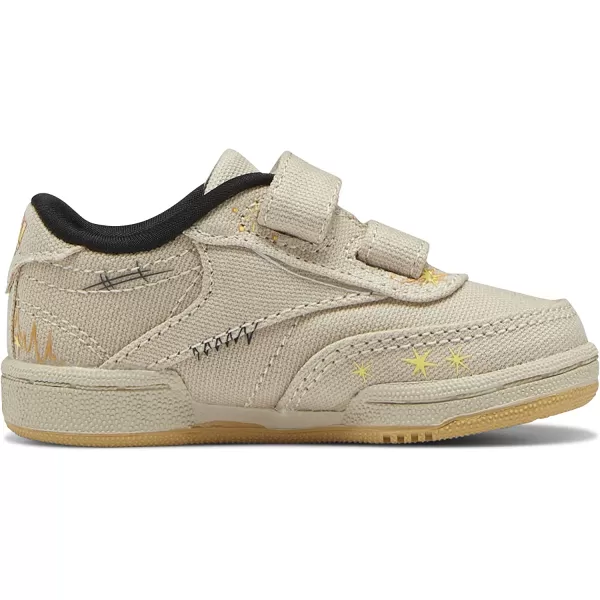 imageReebok Club C Sneaker  Looney Tunes Black