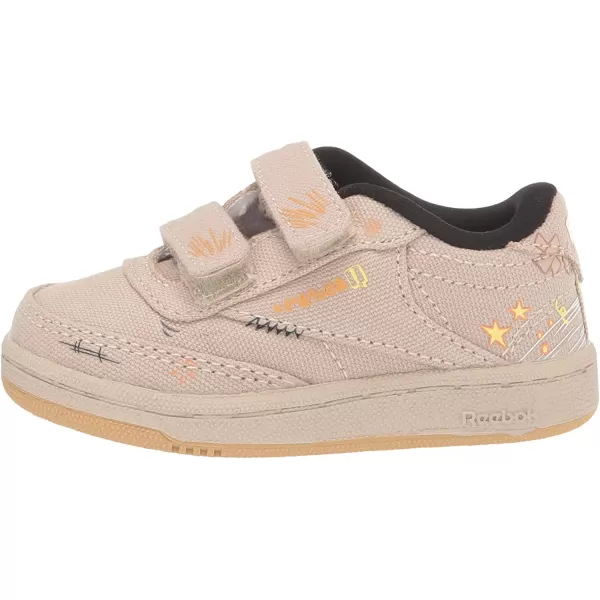 imageReebok Club C Sneaker  Looney Tunes Black