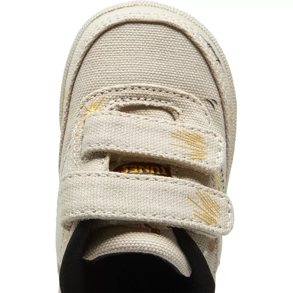 imageReebok Club C Sneaker  Looney Tunes Black